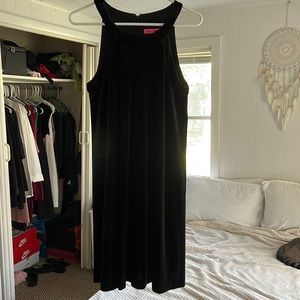 Betsy Johnson woman’s velvet dress size 10